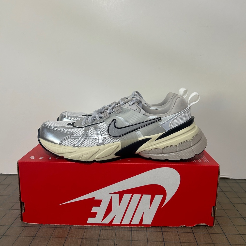 Nike V2K Run ‘Summit White’